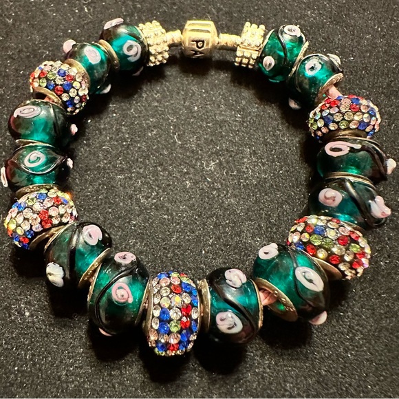 Glass Beads on the leather braided pink bracelet silver clasp says Pandora - Picture 6 of 6